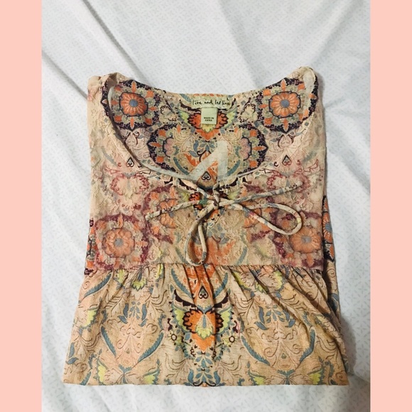 Live and Let Live Floral Peasant Blouse - Peach and Blue - Picture 4 of 4